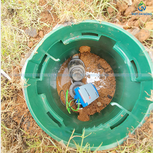 Tưới nhỏ giọt tự động cùng bộ hẹn giờ G75C cho cảnh quan biệt thự ở Bảo Lộc