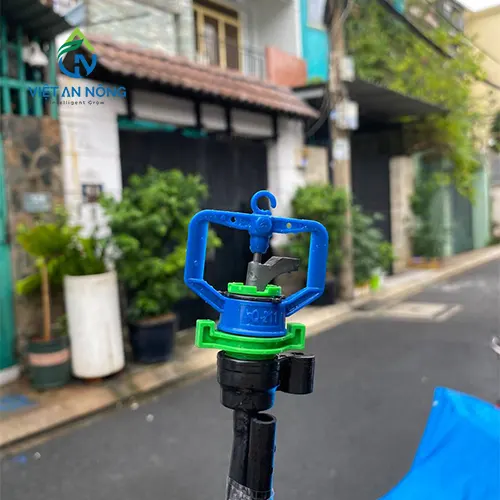 bec tuoi cay aq211 15