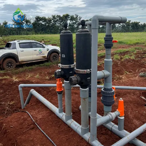 phun thuoc tu dong cho cay sau rieng bang bec aq206pc