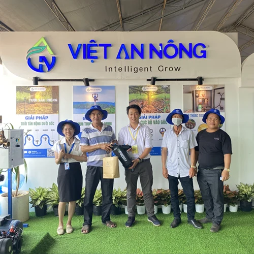 vietannong dong hanh cung le hoi sau rieng tai krong pak 3