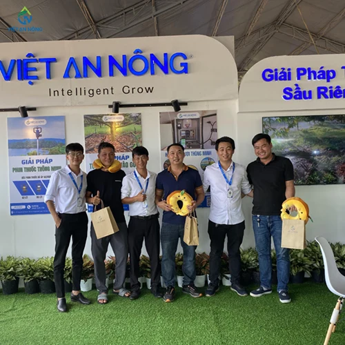 vietannong dong hanh cung le hoi sau rieng tai krong pak 4