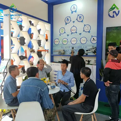 VIET AN NONG DONG HANH CUNG LE HOI CA PHE BUON MA THUOT 3