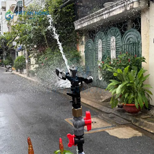 thiet ke he thong tuoi tu dong bao nhieu tien.3