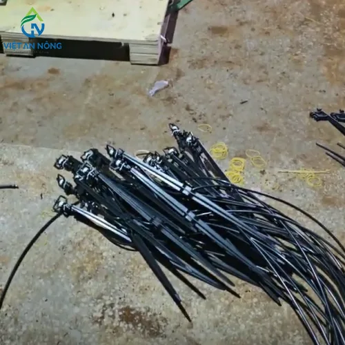 DỰ ÁN TƯỚI 40HA SẦU RIÊNG BẰNG BÉC TƯỚI GỐC BÙ ÁP AQ206PC TẠI ĐẮK LẮK 14 Dự án tưới 40ha sầu riêng bằng béc AQ206PC tại Đắk Lắk