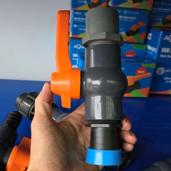 Van cầu PVC Aqua - Việt An Nông phi 42mm (1 1/4") ren trong 12 Van cầu PVC Aqua ren trong 42mm Ấn Độ 6