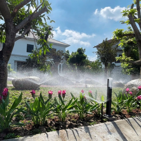 Dự án tưới cảnh quan béc Krain Villa 5000m2 Vạn Phúc City 16 du an tuoi canh quan biet thu 5000m2 18