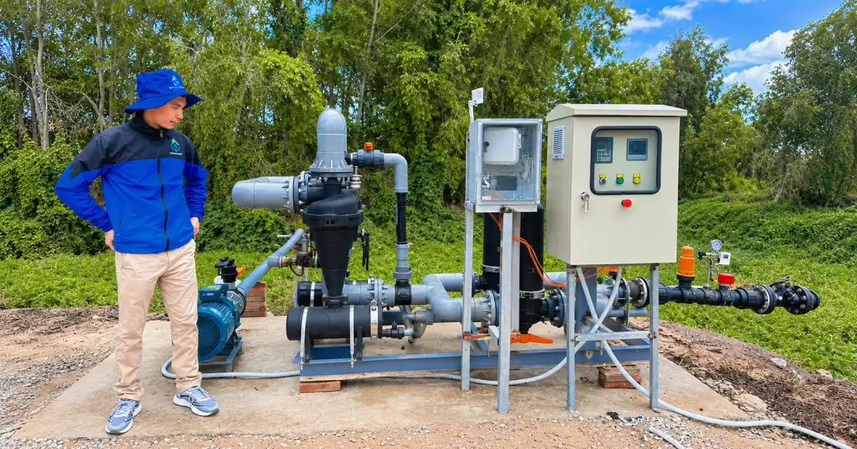Bảng giá van tưới cây - Trạm lọc đĩa tự động xả ngược kết hợp tủ điều khiển trung tâm trạm bơm